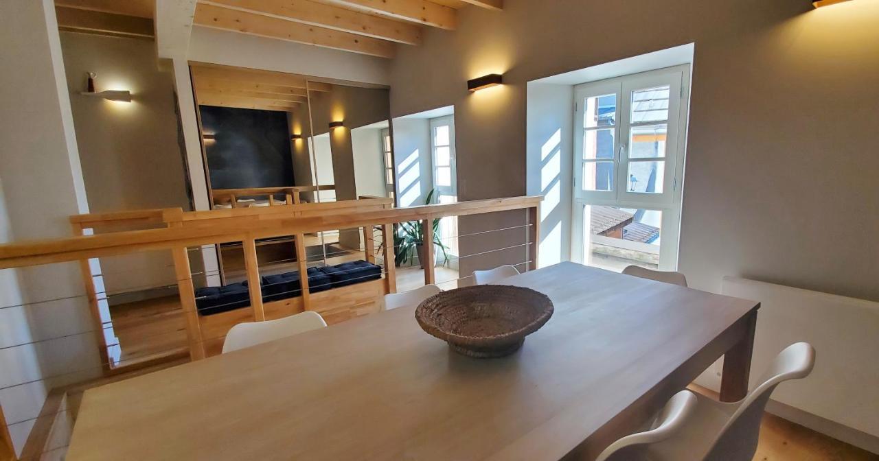 L'Hivernet, Grand Triplex Neuf Au Coeur D'Embrun Acces Facile Exterior photo